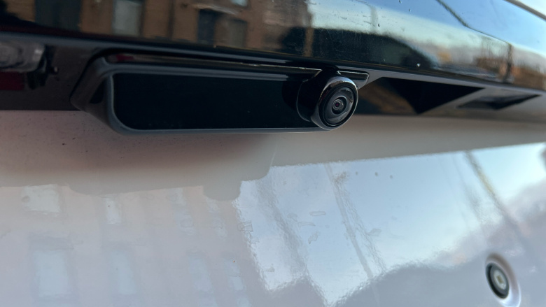 Ford Tourneo Custom 320 L1 Diesel Fwd 2.0 EcoBlue 136ps H1 Titanium 8 seater Auto